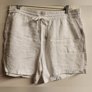 Lauren Women's White Linen Shorts, Size 10